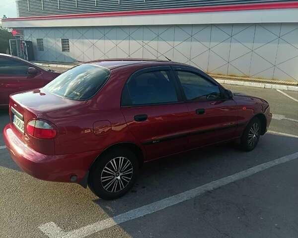 Красный Дэу Сенс, объемом двигателя 1.5 л и пробегом 206 тыс. км за 2100 $, фото 1 на Automoto.ua