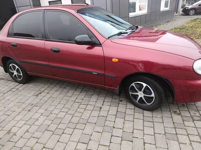 Червоний Деу Сенс, об'ємом двигуна 1.3 л та пробігом 136 тис. км за 2500 $, фото 1 на Automoto.ua