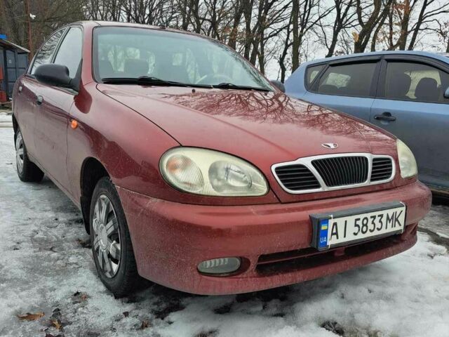 Красный Дэу Сенс, объемом двигателя 1.6 л и пробегом 145 тыс. км за 3500 $, фото 1 на Automoto.ua