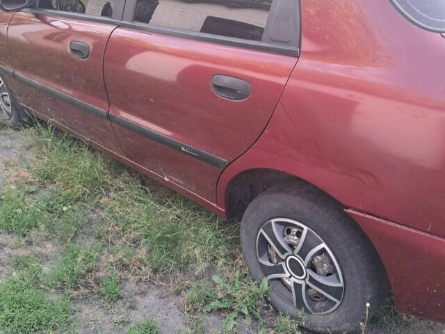 Красный Дэу Сенс, объемом двигателя 0 л и пробегом 190 тыс. км за 1500 $, фото 1 на Automoto.ua