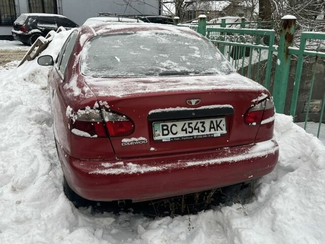 Красный Дэу Сенс, объемом двигателя 1.5 л и пробегом 1 тыс. км за 599 $, фото 1 на Automoto.ua