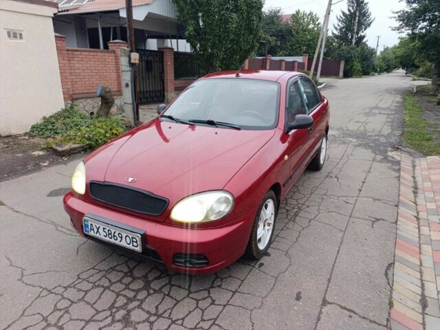 Красный Дэу Сенс, объемом двигателя 1.4 л и пробегом 150 тыс. км за 1651 $, фото 1 на Automoto.ua