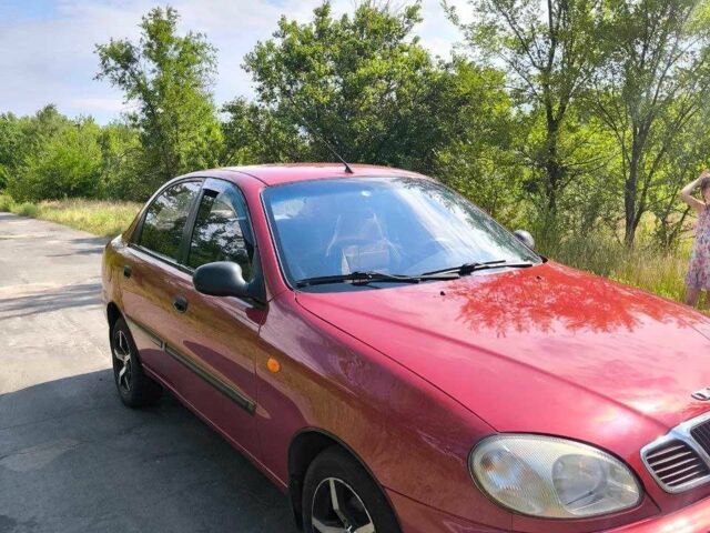 Красный Дэу Сенс, объемом двигателя 1.5 л и пробегом 145 тыс. км за 2600 $, фото 1 на Automoto.ua