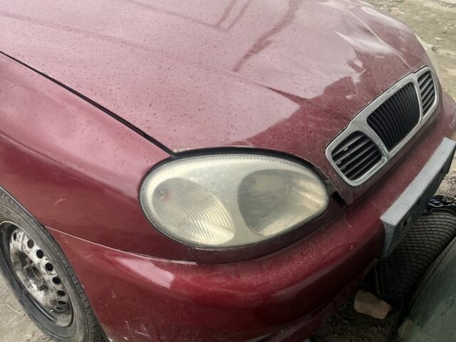 Красный Дэу Сенс, объемом двигателя 1.5 л и пробегом 250 тыс. км за 500 $, фото 1 на Automoto.ua