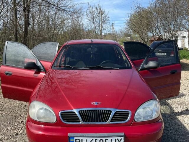Красный Дэу Сенс, объемом двигателя 1.4 л и пробегом 117 тыс. км за 2600 $, фото 1 на Automoto.ua