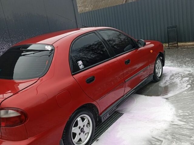 Червоний Деу Сенс, об'ємом двигуна 1.4 л та пробігом 200 тис. км за 1300 $, фото 1 на Automoto.ua