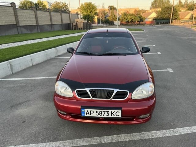 Красный Дэу Сенс, объемом двигателя 1.4 л и пробегом 150 тыс. км за 2400 $, фото 1 на Automoto.ua