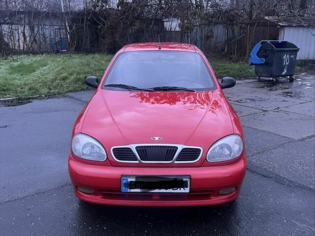 Красный Дэу Сенс, объемом двигателя 1.5 л и пробегом 175 тыс. км за 2500 $, фото 1 на Automoto.ua