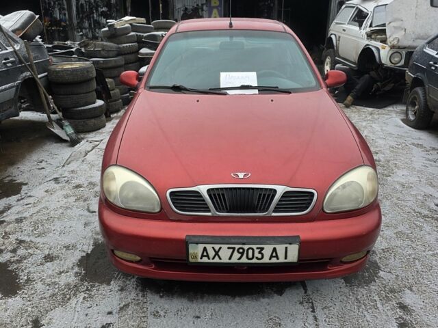 Красный Дэу Сенс, объемом двигателя 1.4 л и пробегом 250 тыс. км за 1300 $, фото 1 на Automoto.ua