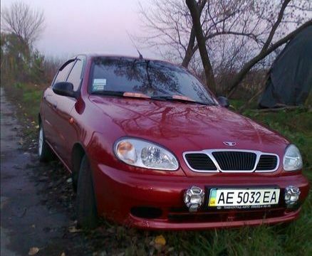 Червоний Деу Сенс, об'ємом двигуна 1.4 л та пробігом 92 тис. км за 2800 $, фото 1 на Automoto.ua