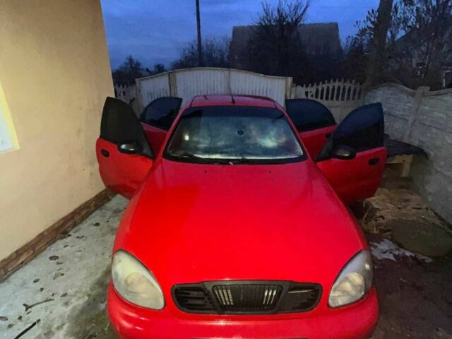 Красный Дэу Сенс, объемом двигателя 1.4 л и пробегом 136 тыс. км за 2100 $, фото 1 на Automoto.ua