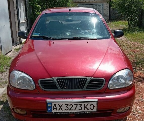 Червоний Деу Сенс, об'ємом двигуна 1.4 л та пробігом 200 тис. км за 1500 $, фото 1 на Automoto.ua