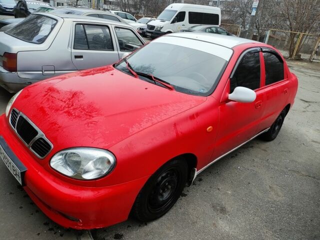 Красный Дэу Сенс, объемом двигателя 1.6 л и пробегом 298 тыс. км за 2300 $, фото 1 на Automoto.ua