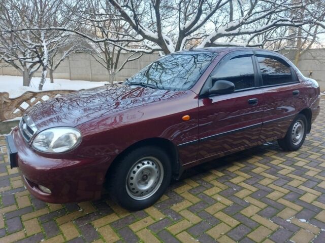 Червоний Деу Сенс, об'ємом двигуна 1.3 л та пробігом 88 тис. км за 2650 $, фото 1 на Automoto.ua