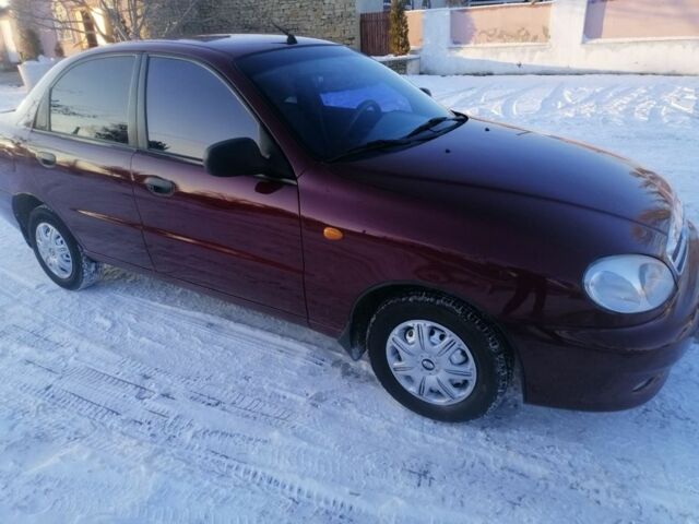 Червоний Деу Сенс, об'ємом двигуна 1.3 л та пробігом 160 тис. км за 2700 $, фото 1 на Automoto.ua