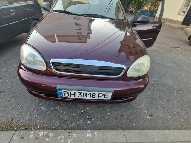 Червоний Деу Сенс, об'ємом двигуна 1.5 л та пробігом 165 тис. км за 2700 $, фото 1 на Automoto.ua