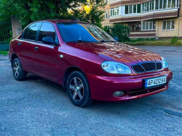 Червоний Деу Сенс, об'ємом двигуна 1.5 л та пробігом 300 тис. км за 3000 $, фото 1 на Automoto.ua