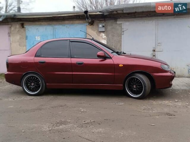 Червоний Деу Сенс, об'ємом двигуна 1.5 л та пробігом 186 тис. км за 3550 $, фото 1 на Automoto.ua