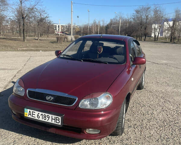 Красный Дэу Сенс, объемом двигателя 1.3 л и пробегом 127 тыс. км за 2900 $, фото 1 на Automoto.ua