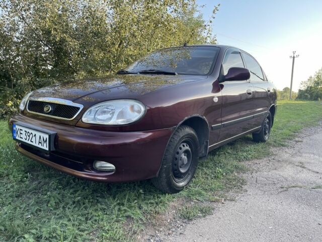 Красный Дэу Сенс, объемом двигателя 1.3 л и пробегом 125 тыс. км за 2211 $, фото 1 на Automoto.ua
