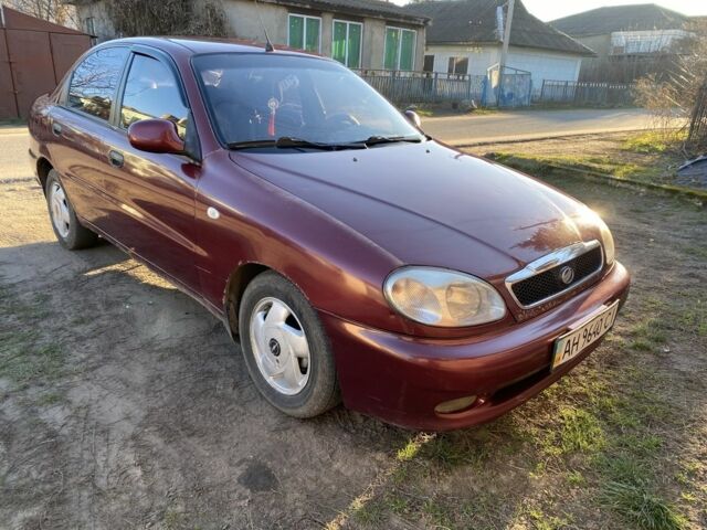 Червоний Деу Сенс, об'ємом двигуна 1.5 л та пробігом 170 тис. км за 1500 $, фото 1 на Automoto.ua