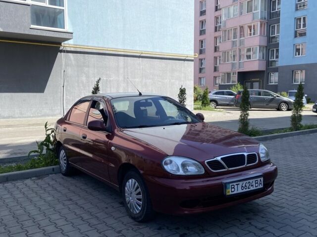 Красный Дэу Сенс, объемом двигателя 1.5 л и пробегом 206 тыс. км за 2350 $, фото 1 на Automoto.ua