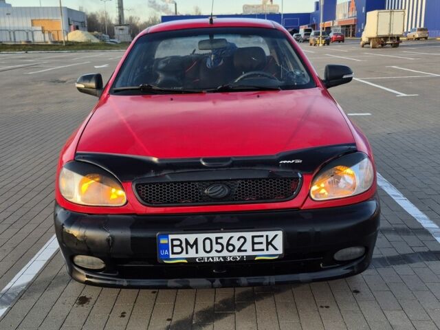 Красный Дэу Сенс, объемом двигателя 1.5 л и пробегом 144 тыс. км за 2400 $, фото 1 на Automoto.ua