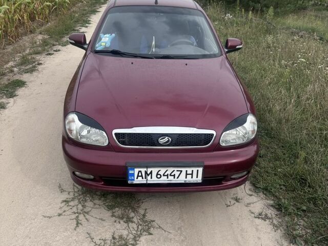 Красный Дэу Сенс, объемом двигателя 1.3 л и пробегом 123 тыс. км за 2999 $, фото 1 на Automoto.ua