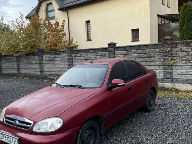 Красный Дэу Сенс, объемом двигателя 1.5 л и пробегом 150 тыс. км за 2450 $, фото 1 на Automoto.ua