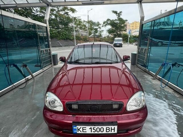 Красный Дэу Сенс, объемом двигателя 1.3 л и пробегом 202 тыс. км за 3000 $, фото 1 на Automoto.ua