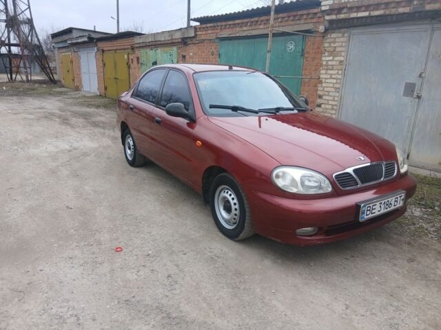 Червоний Деу Сенс, об'ємом двигуна 1.3 л та пробігом 178 тис. км за 2000 $, фото 1 на Automoto.ua