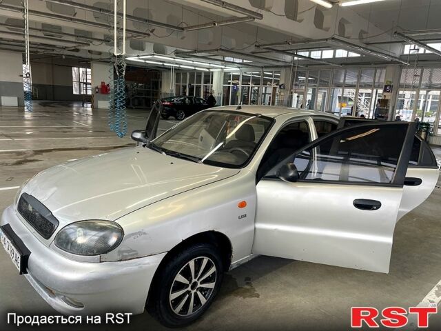 Дэу Сенс, объемом двигателя 20 л и пробегом 334 тыс. км за 1800 $, фото 1 на Automoto.ua