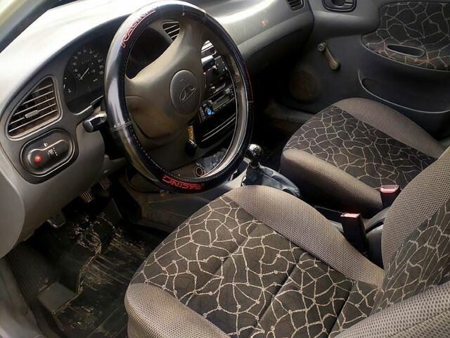Дэу Сенс, объемом двигателя 1.3 л и пробегом 182 тыс. км за 2400 $, фото 1 на Automoto.ua