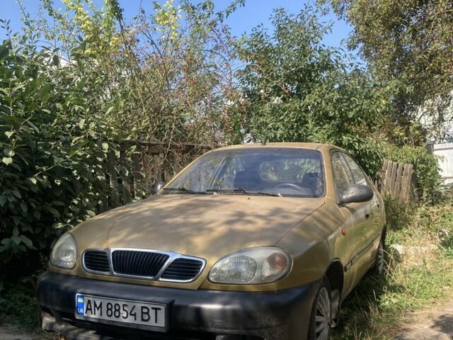 Жовтий Деу Сенс, об'ємом двигуна 1.3 л та пробігом 2 тис. км за 60000 $, фото 1 на Automoto.ua