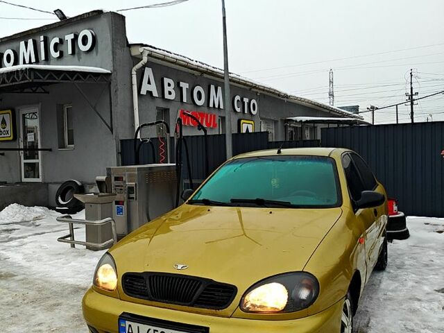 Желтый Дэу Сенс, объемом двигателя 1.3 л и пробегом 304 тыс. км за 1500 $, фото 1 на Automoto.ua