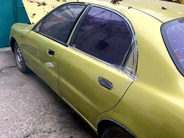 Жовтий Деу Сенс, об'ємом двигуна 1.3 л та пробігом 244 тис. км за 1500 $, фото 1 на Automoto.ua