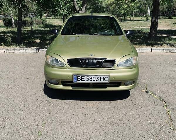 Желтый Дэу Сенс, объемом двигателя 1.3 л и пробегом 223 тыс. км за 2300 $, фото 1 на Automoto.ua