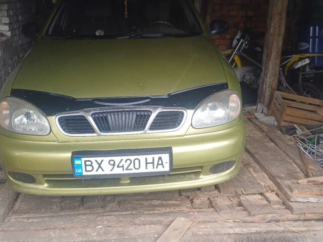 Желтый Дэу Сенс, объемом двигателя 1.5 л и пробегом 220 тыс. км за 1900 $, фото 1 на Automoto.ua