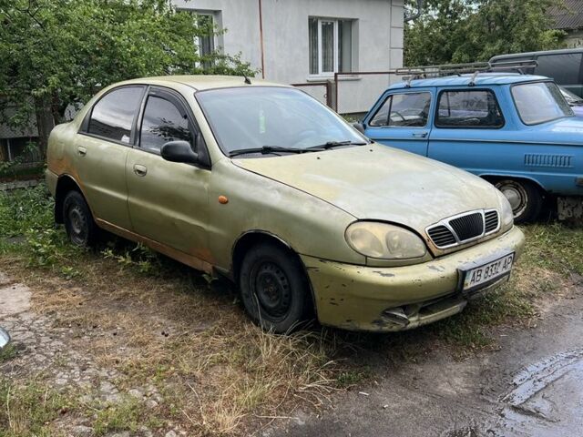 Желтый Дэу Сенс, объемом двигателя 1.5 л и пробегом 200 тыс. км за 400 $, фото 1 на Automoto.ua