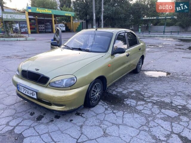 Желтый Дэу Сенс, объемом двигателя 1.4 л и пробегом 89 тыс. км за 2556 $, фото 1 на Automoto.ua
