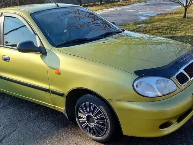 Желтый Дэу Сенс, объемом двигателя 1.5 л и пробегом 220 тыс. км за 2600 $, фото 1 на Automoto.ua