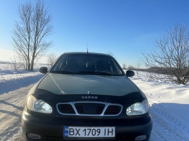 Желтый Дэу Сенс, объемом двигателя 1.5 л и пробегом 212 тыс. км за 1450 $, фото 1 на Automoto.ua