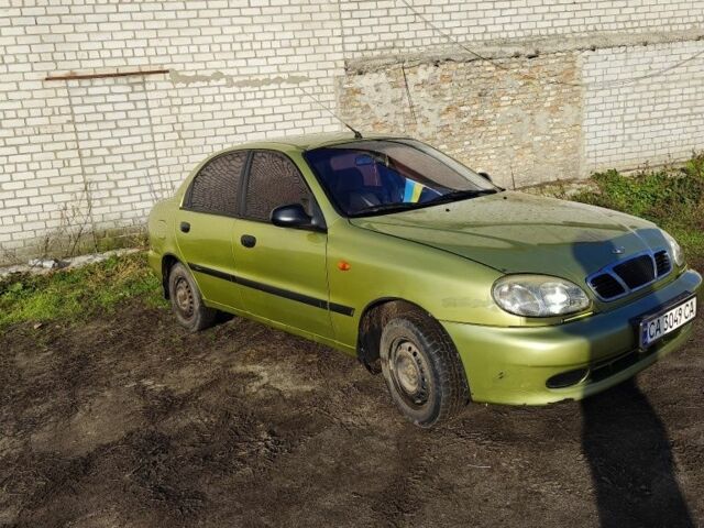 Желтый Дэу Сенс, объемом двигателя 1.5 л и пробегом 290 тыс. км за 1600 $, фото 1 на Automoto.ua
