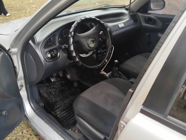 Деу Сенс 1998 у Кропивницькому (Кіровограді) на Automoto.ua Сірий Деу Сенс, об'ємом двигуна 1.5 л та пробігом 380 тис. км за 1800 $, фото 1 на Automoto.ua