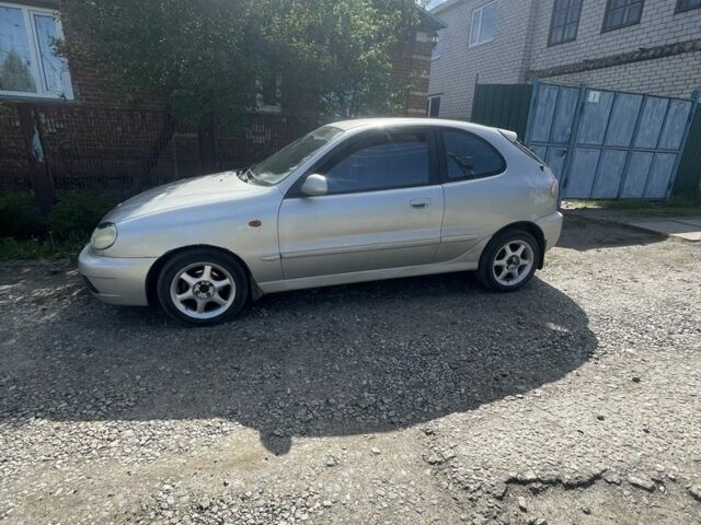 Серый Дэу Сенс, объемом двигателя 1.6 л и пробегом 300 тыс. км за 2100 $, фото 1 на Automoto.ua