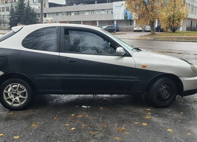 Деу Сенс 2003 у Дніпро (Дніпропетровську) на Automoto.ua Сірий Деу Сенс, об'ємом двигуна 1.6 л та пробігом 30 тис. км за 3000 $, фото 1 на Automoto.ua