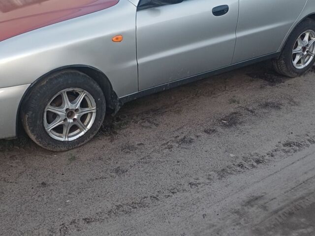 Сірий Деу Сенс, об'ємом двигуна 1.5 л та пробігом 280 тис. км за 1680 $, фото 1 на Automoto.ua