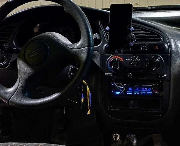 Серый Дэу Сенс, объемом двигателя 1.3 л и пробегом 360 тыс. км за 999 $, фото 1 на Automoto.ua