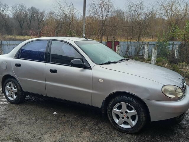 Сірий Деу Сенс, об'ємом двигуна 1.3 л та пробігом 315 тис. км за 1900 $, фото 1 на Automoto.ua