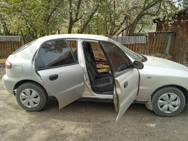 Сірий Деу Сенс, об'ємом двигуна 1.5 л та пробігом 128 тис. км за 1800 $, фото 1 на Automoto.ua